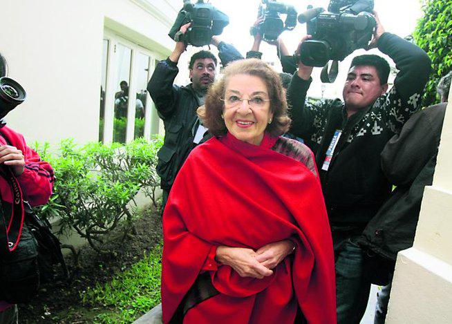 Alejandro Toledo: Caso Ecoteva se cae de maduro, señala abogado de Eva Fernenbug