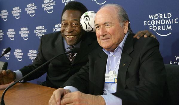 Escándalo FIFA: Pelé apoya a Joseph Blatter y lo considera un tipo "experto" 