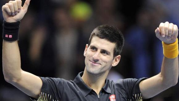 Djokovic le ganó a Federer y se acerca al número uno
