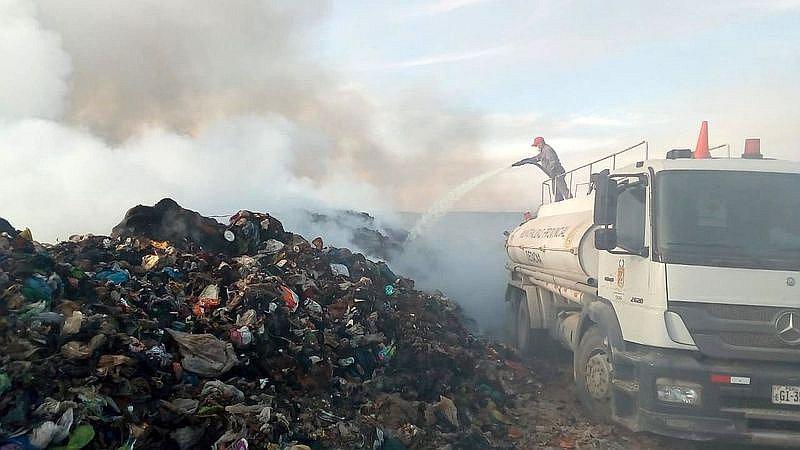 Tacna: Incendió afectó dos hectáreas de botadero municipal