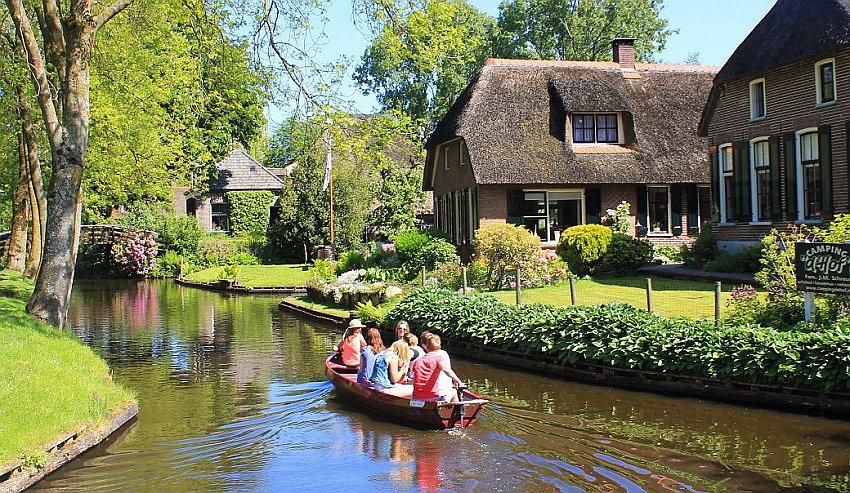 YouTube: la tranquila ciudad que no tiene carreteras ni autos [VÍDEO Y FOTOS]