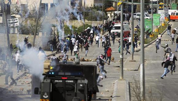 Enfrentamientos entre palestinos y el Ejército israelí dejan siete heridos
