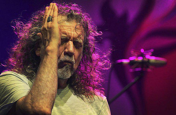 Vocalista de Led Zeppelin asegura durante juicio que compuso 'Stairway to Heaven'