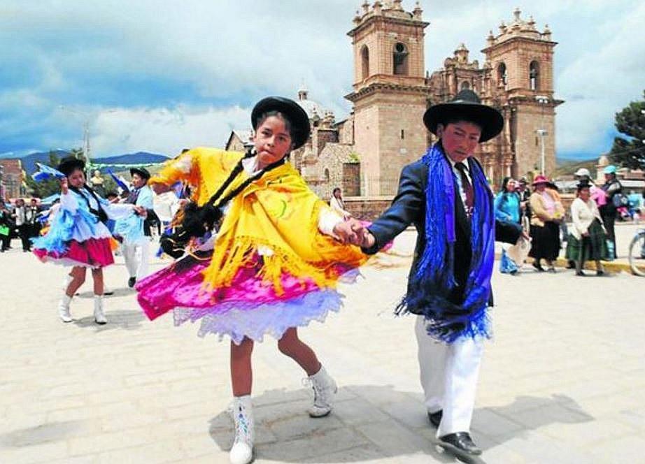 Puno despidió los carnavales al ritmo de la tradicional danza “pandilla”