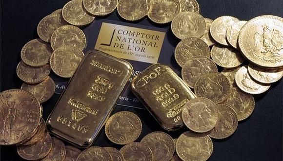 Hombre encontró un  tesoro de 100 kilos de oro en su nueva casa