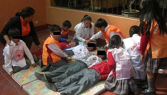 Primeros auxilios ¿Cómo actuar para proteger a escolares frente a emergencias y desastres? 