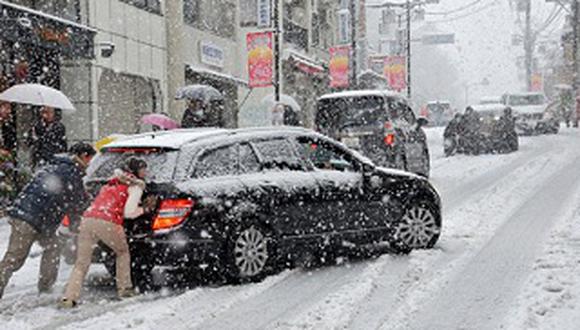 Japón: fuertes nevadas dejan 8 muertos