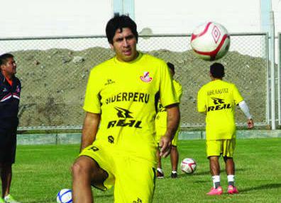 Claudio Velásquez dice estar contento de regresar a José Gálvez