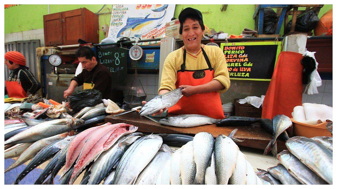 Semana Santa: comerciantes esperan vender más de 6.5 toneladas de pescado 