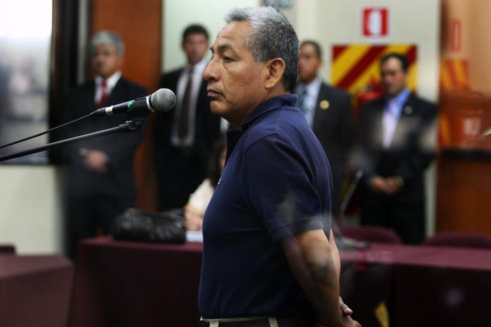 Alfredo Crespo asume la defensa del terrorista Artemio