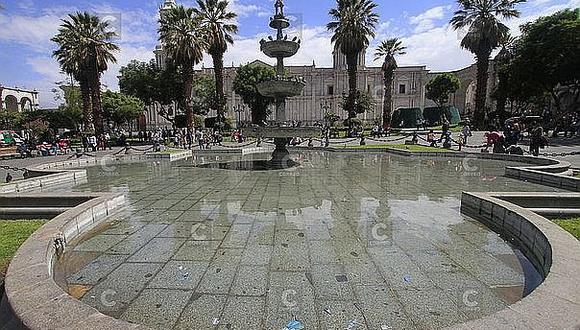 Restauración de la pileta de Plaza de Armas demorará 45 días más