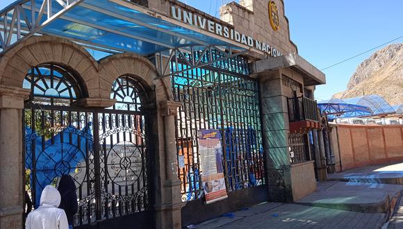 Universidad Nacional de Huancavelica.