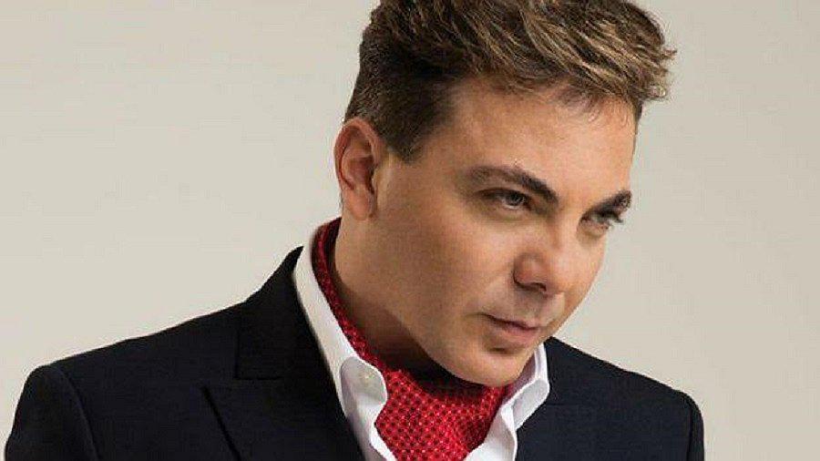 Cristian Castro se hace “hombre” en su nueva etapa musical