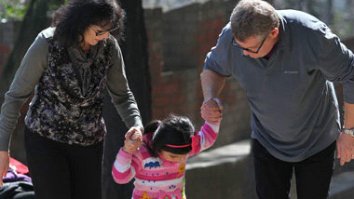 Gobierno aprueba nuevo reglamento para proteger a niños y adolescentes