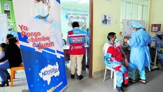 En un 100% personal de SAMUR y del hospital Carrión de Huancayo fueron inmunizados
