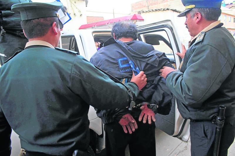 Hombre morirá en prisión por violar a su hija