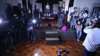 Prensa extranjera niega haber pedido exclusividad en conferencia donde se restringió acceso a medios