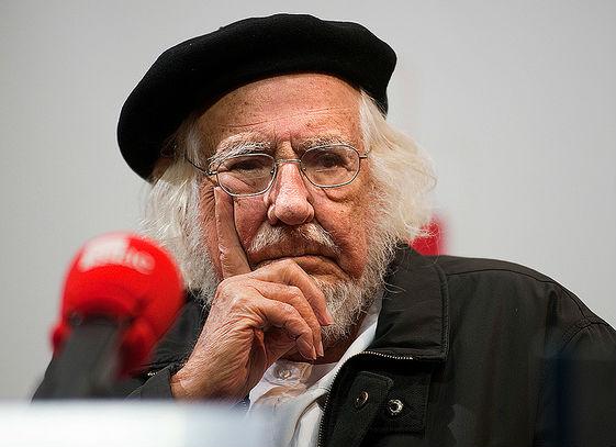Ernesto Cardenal tilda de "monstruosidad" la canonización de Juan Pablo II