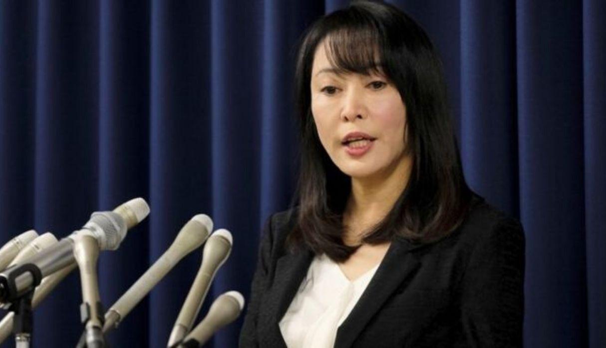 La ministra de Justicia de Japón, Masako Mori, criticó la salida de Carlos Ghosn de Japón pese a la prohibición que tenía. (Foto: AFP)
