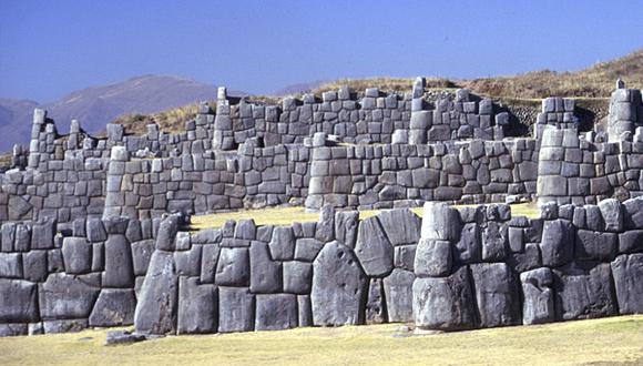 Declaran en emergencia el parque arqueológico de Sacsayhuamán