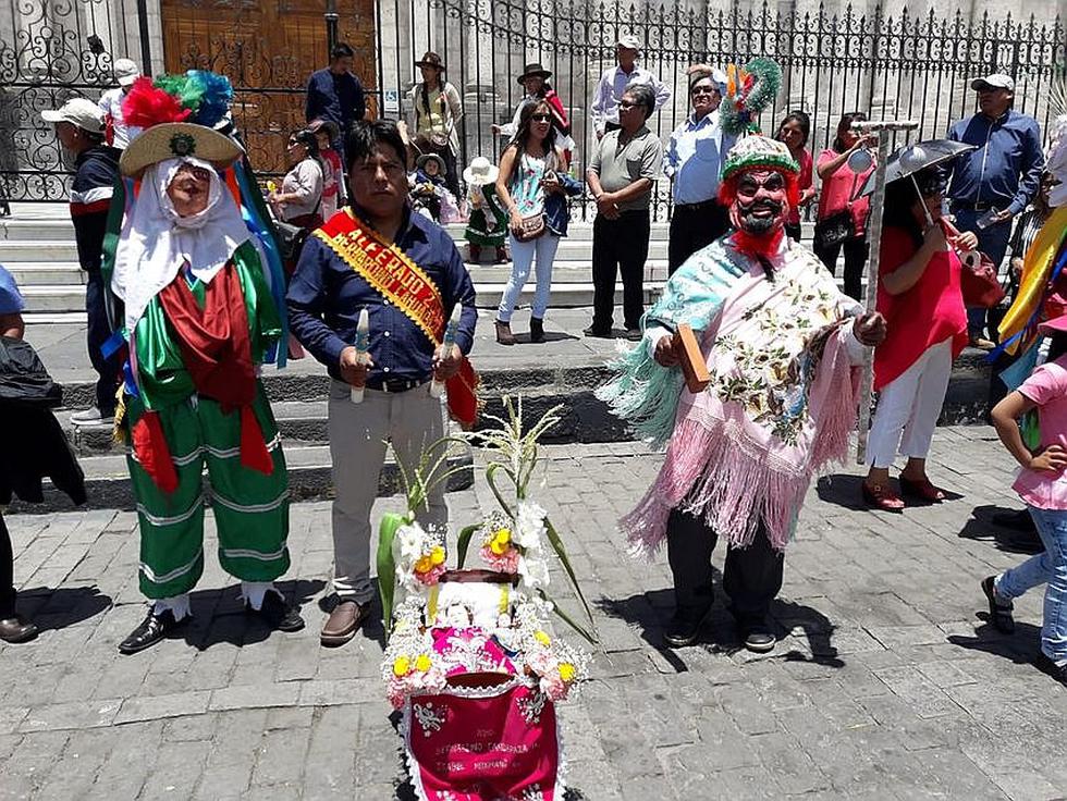 Residentes de Apurimac celebran nacimiento del niño Jesús a ritmo de la Huaylía (FOTOS)