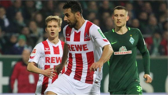 Hinchas del Werder Bremen le dedicaron cántico a Claudio Pizarro (FOTOS y VIDEO)