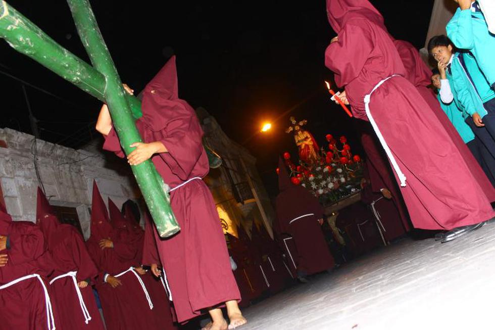 Semana Santa: Cinco imágenes salieron en procesión por Martes Santo