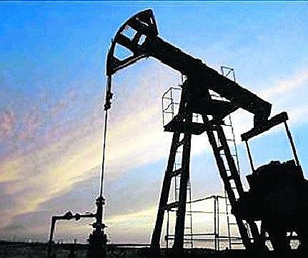 Economía: Inversión en exploración petrolera se derrumba