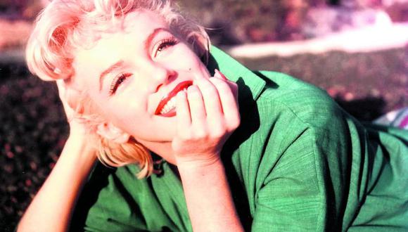 Fans de Marilyn Monroe le rinden tributo por 52 años de su fallecimiento