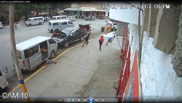 Cámaras de seguridad graban asalto a comerciante en Chiclayo (VIDEO)