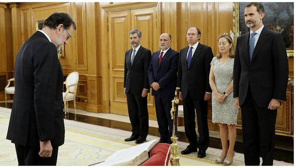 Mariano Rajoy jura ante el rey un nuevo mandato de presidente del gobierno de España (VIDEO)