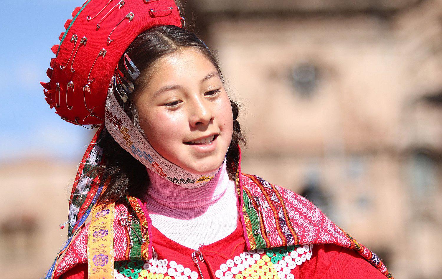 Vea el concurso de danzas típicas en honor al Cusco (VIDEO)