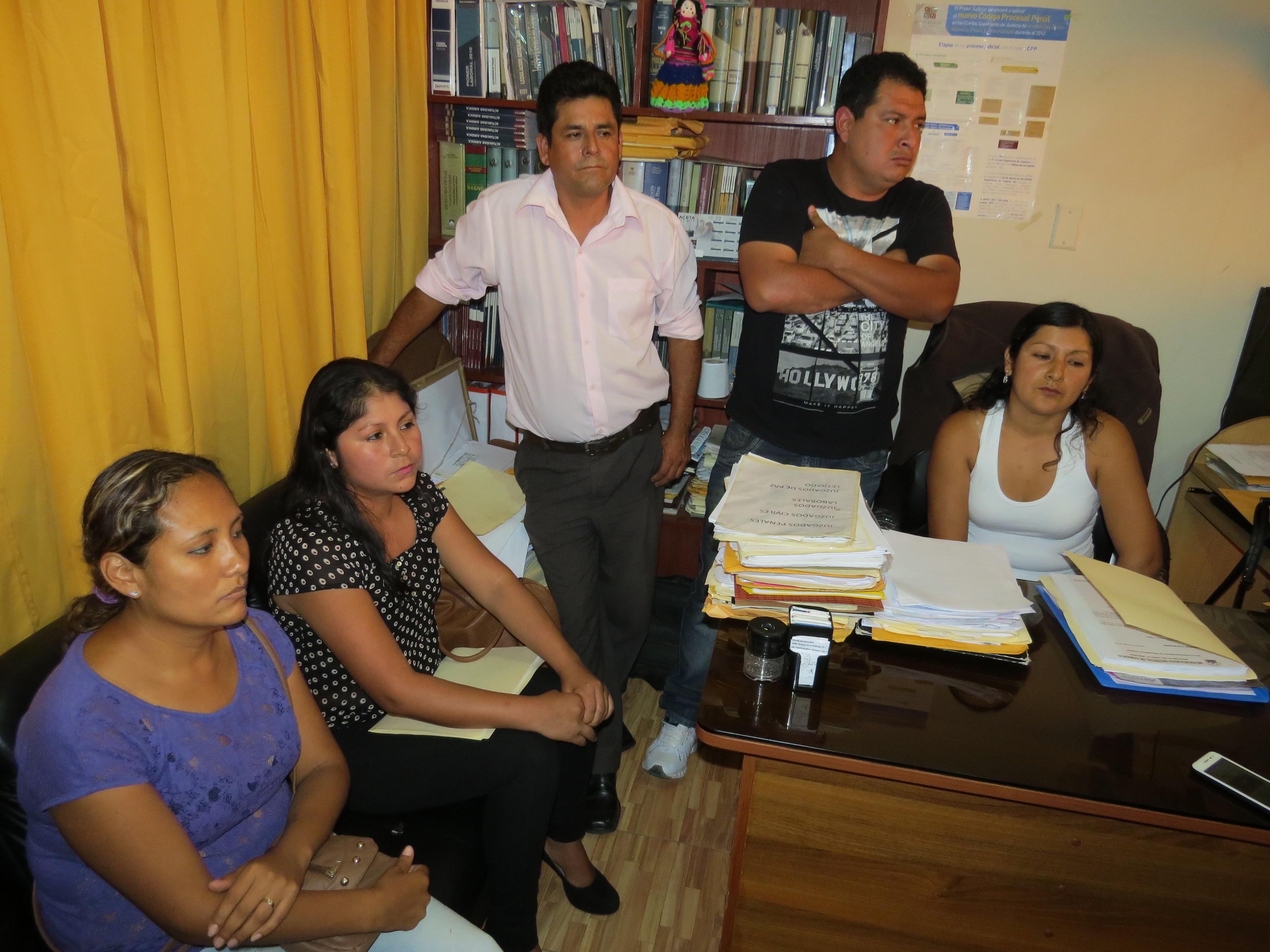 Facebook: Capturan a alcaldesa de Samanco y cuatro regidores por crimen de alcalde (VIDEO)