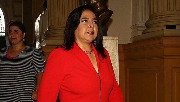 Exministra Ana Jara continuará siendo investigada por Ministerio Público