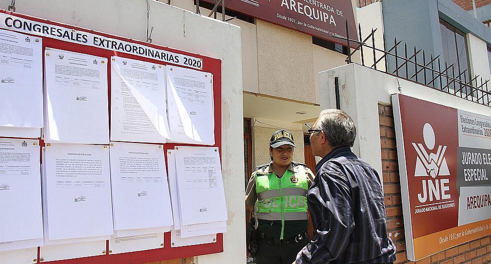 Solo 10 excandidatos al Congreso por Arequipa rindieron cuentas