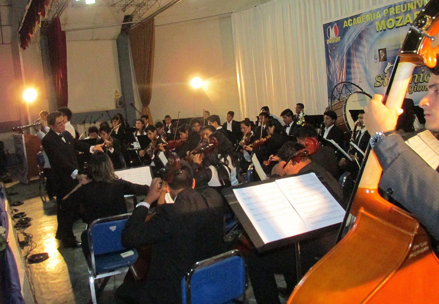 Orquesta Sinfónica Regional de Huánuco, cumple 40 años impulsando la cultura musical 