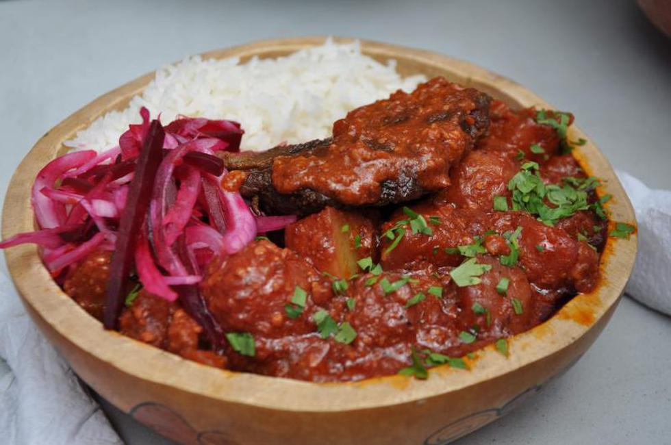 Puca picante ayacuchano presente en cartas de restaurantes limeños