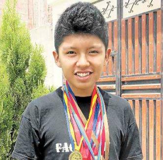 Juan Carlos, joven orgullo moqueguano