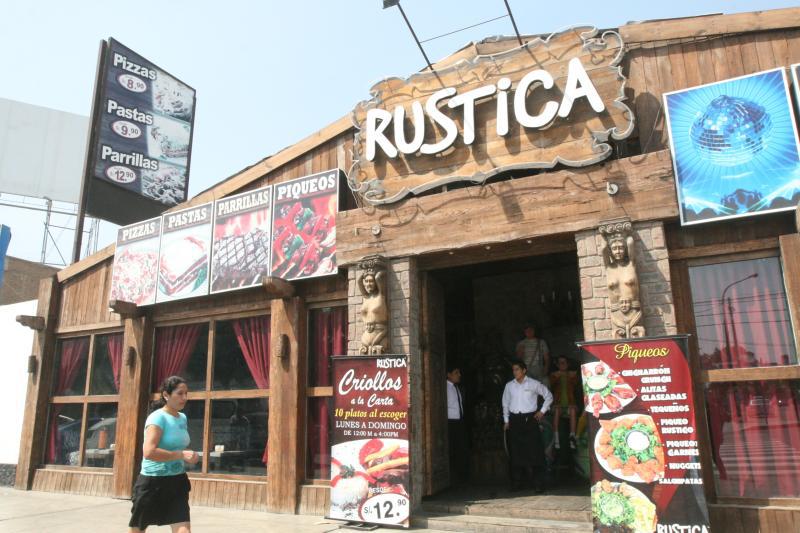 Roban a mano armada  50 mil soles de "Rústica"