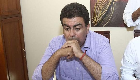 Javier Ísmodes señala que Elmer Cáceres terminará vacado
