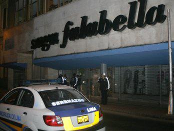 Frustran robo de Saga Falabella