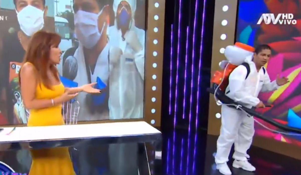 La presentadora Magaly Medina recibió la visita de Jonathan Maicelo, quien anunció cómo viene trabajando durante la cuarentena por coronavirus. (Captura de pantalla / ATV).