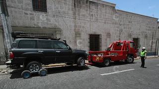 Conductores pagarán hasta S/230 por remolque de grúas en Arequipa