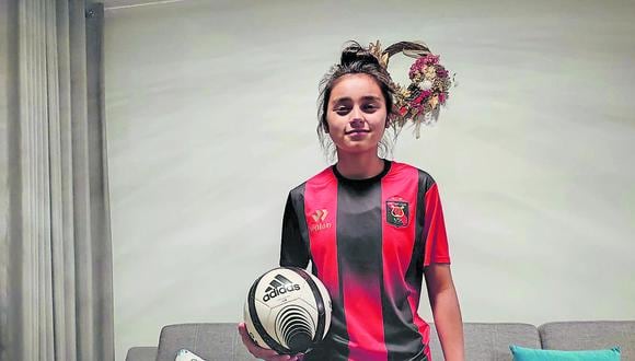 Es una de las destacadas futbolistas del equipo femenino del FBC Melgar. (Foto: GEC)