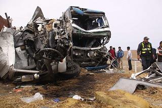 Triple choque deja un muerto y 23 heridos en Huarmey 