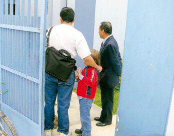 Empresario retenía a la fuerza a pareja