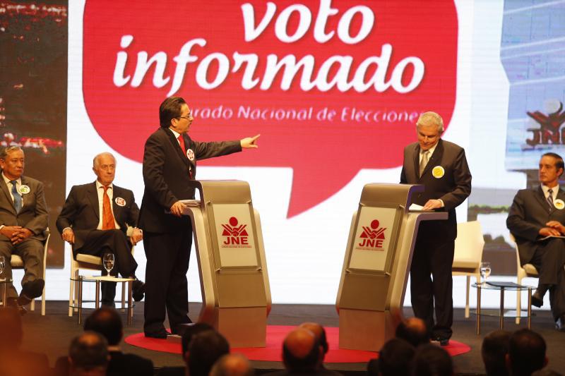 Elecciones 2014: Con puyazos culminó el tercer debate edil