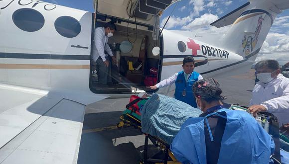 La paciente fue trasladad a la capital a bordo de una avioneta. Foto/Difusión.