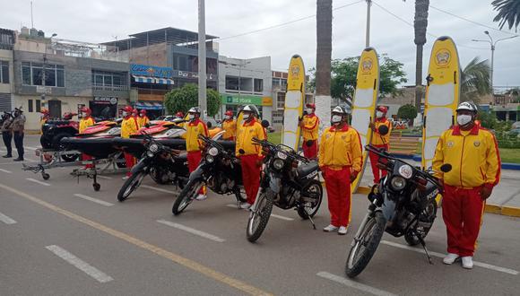 Unidad de Salvataje recibe motos para las playas de Cammaná