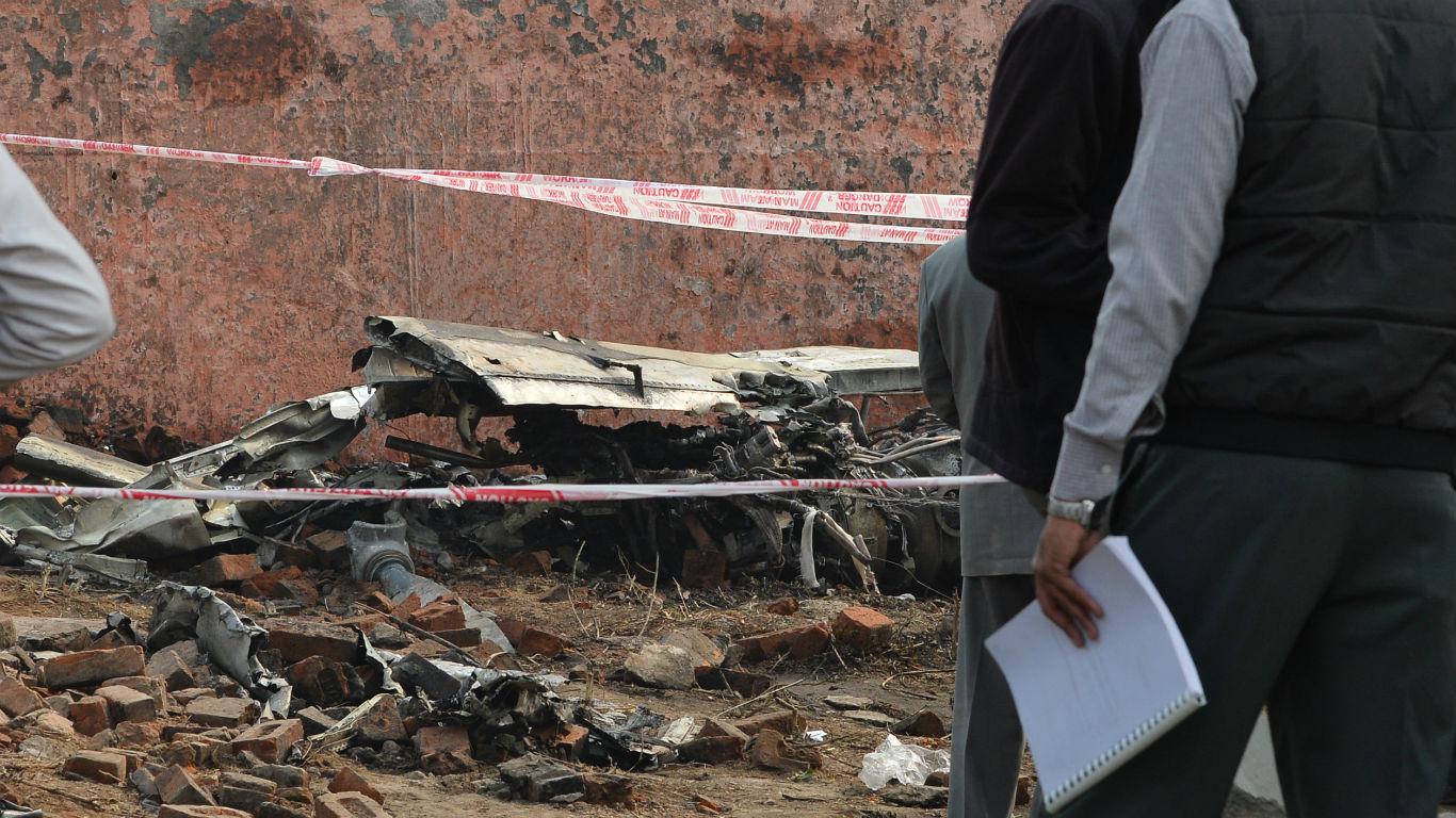 Ecuador: Accidente de avión dejó 22 personas muertas